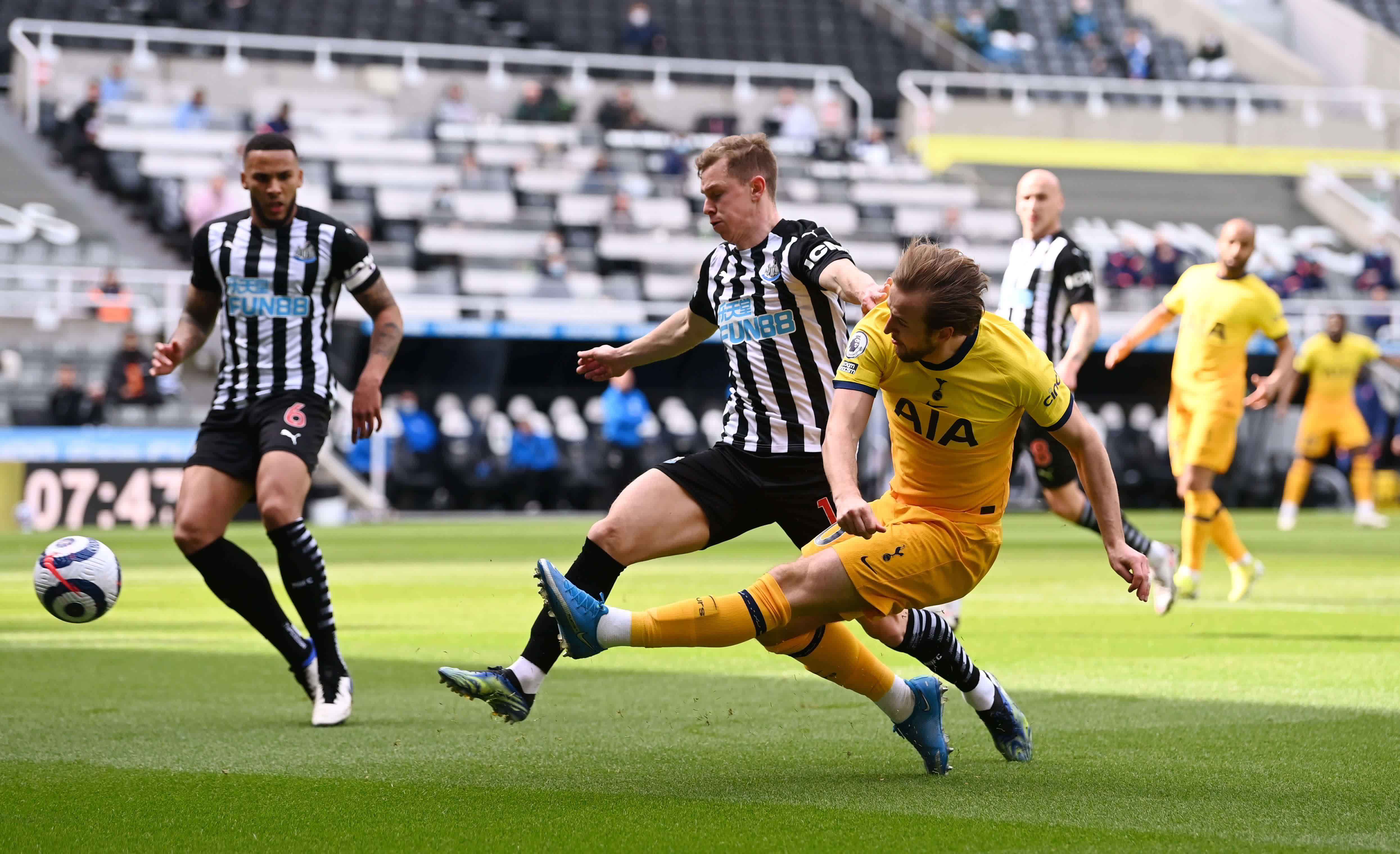 每当比赛进 每当比赛进