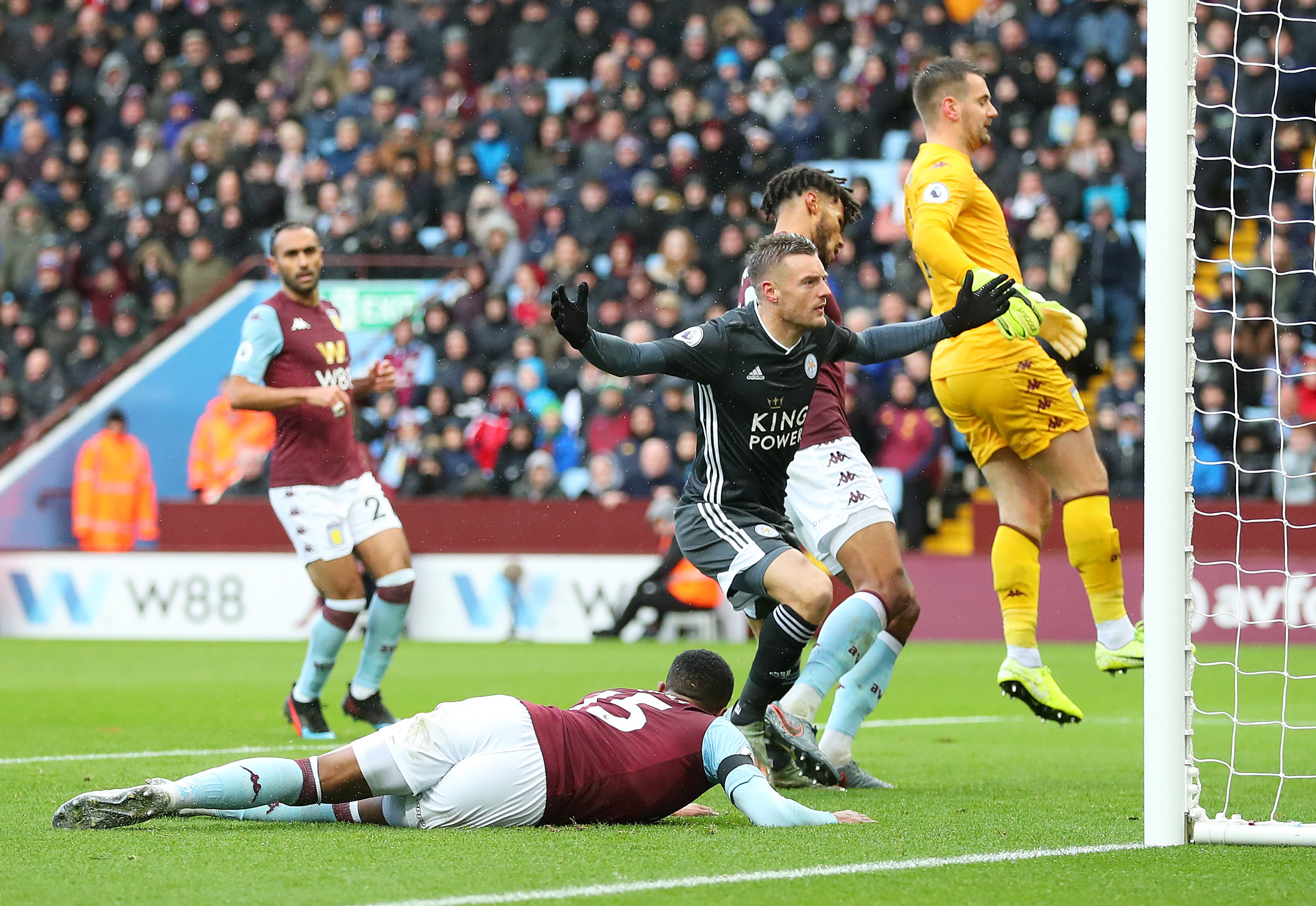 除了年轻的 除了年轻的